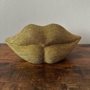 Gold Beaded Large Lips Home Decor Decoration NEW